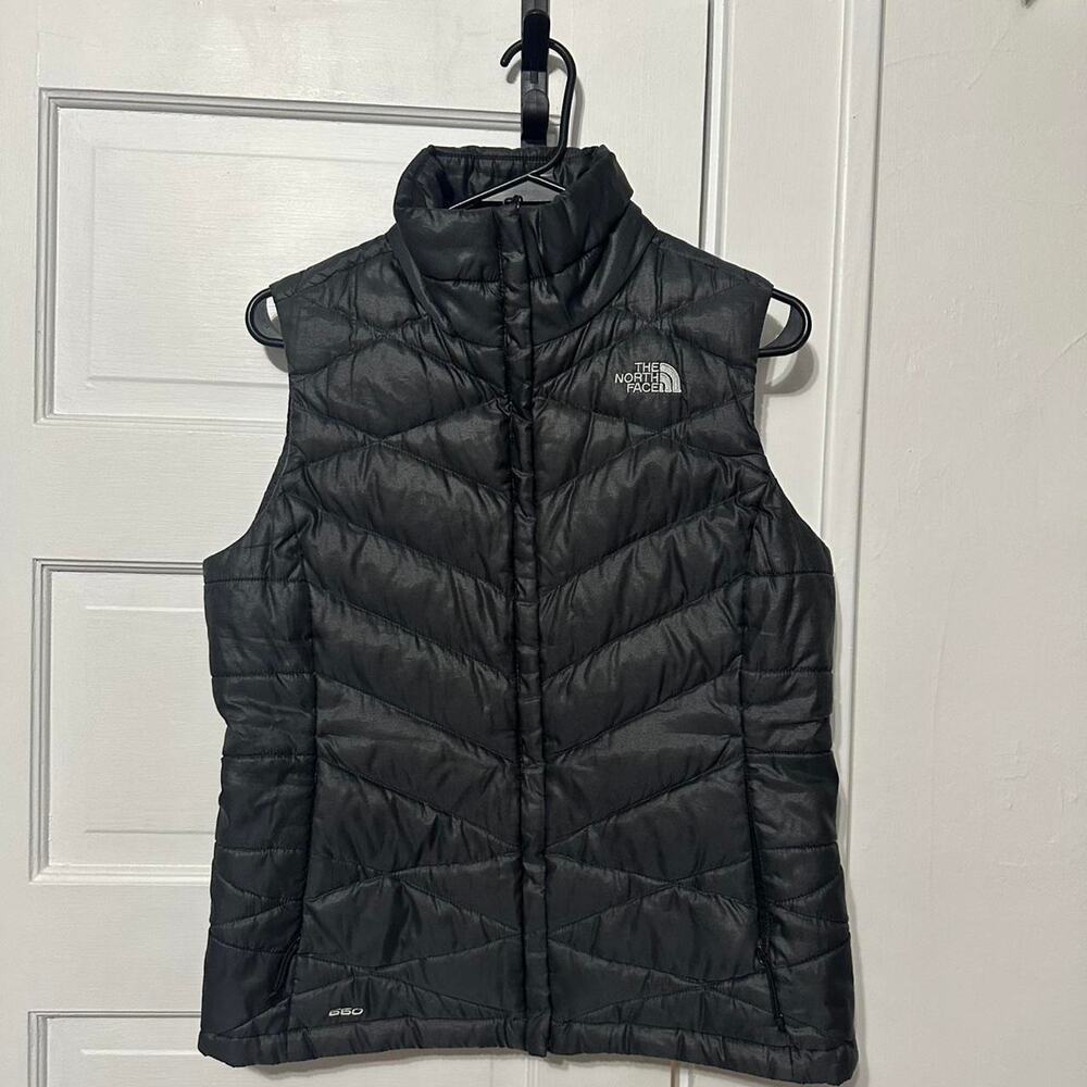The north face grey puffer vest